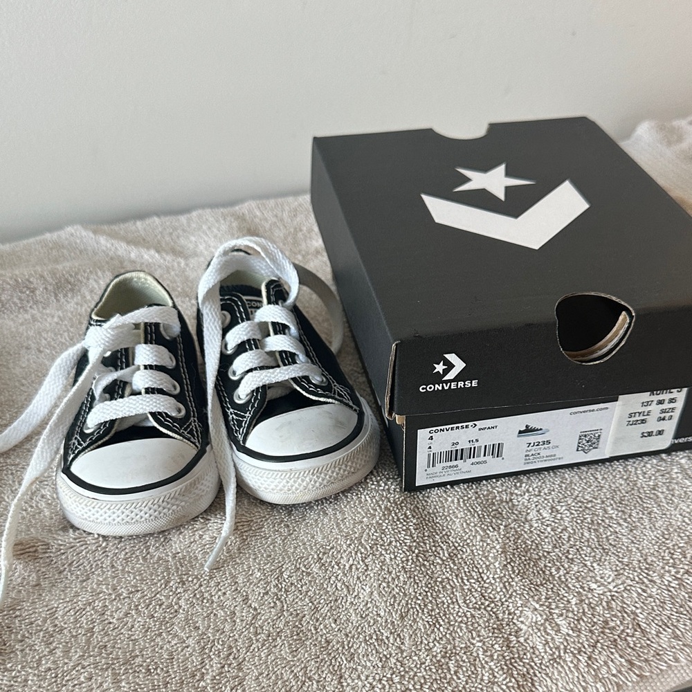 Converse Shoes | Baby / Walker Size 4